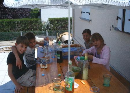 JMI, Blandine